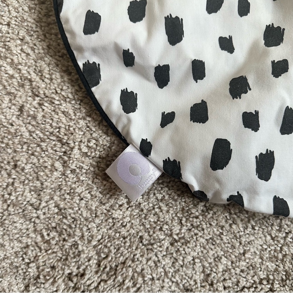 Pottery Barn Kids Boppy Pillow Covers Set of 2 - Picture 6 of 11